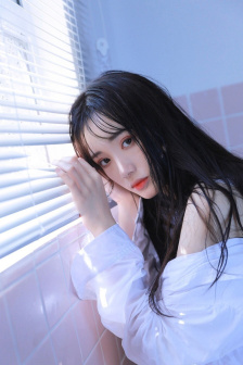 征服风韵犹存的女市长