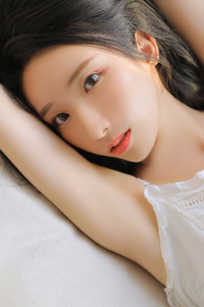 年轻的妈妈