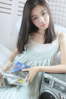 两个人的视频www高清下载