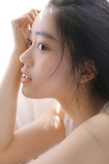 我半夜吮亲妺妺的胸好爽